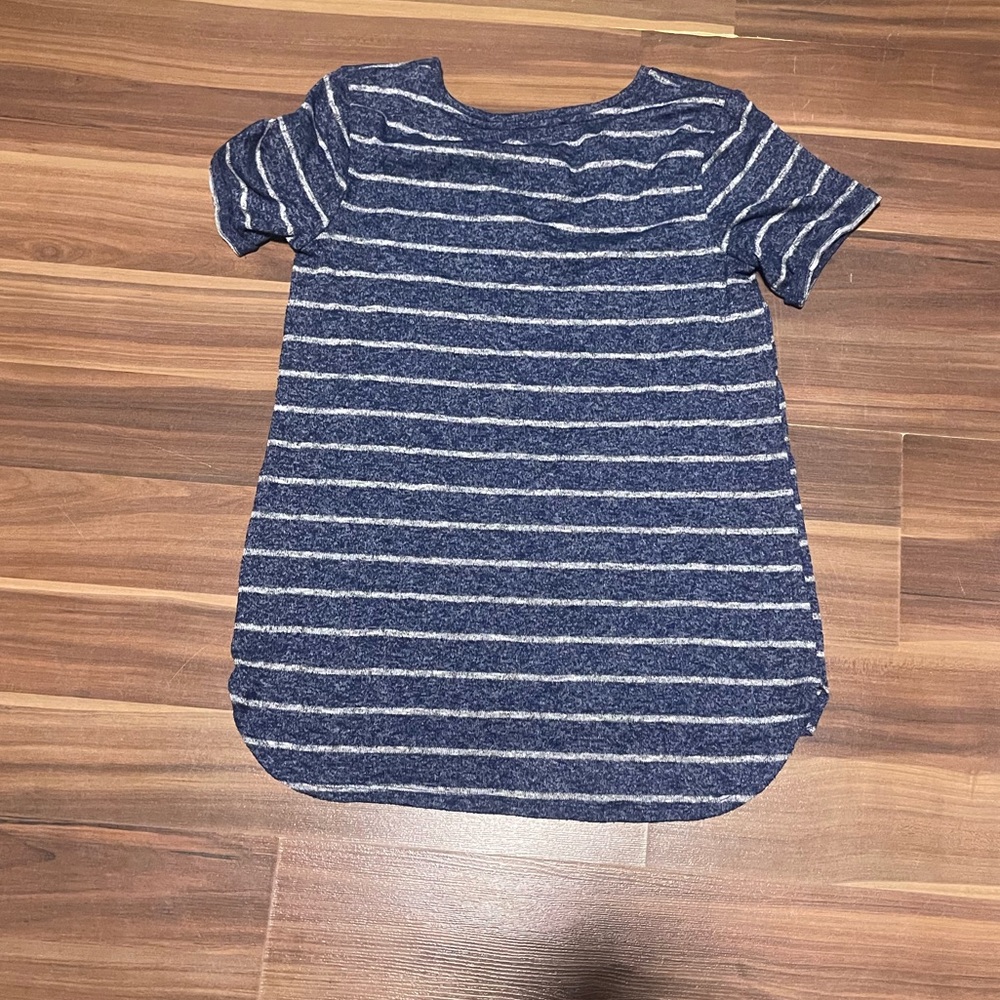 👻🎃CLEARANCE🎃👻 Maurice’s T-shirt